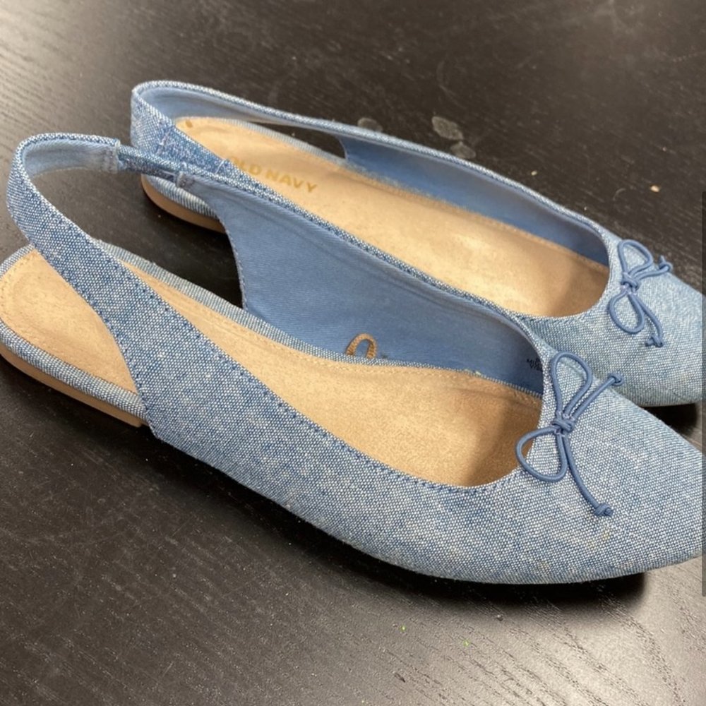 𝓗𝓸𝓼𝓽 𝓟𝓲𝓬𝓴 DENIM FLATS WITH BOW